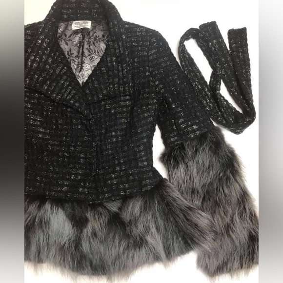 Coat. Winter black gray fur and puffer jacket Armani fabric - Picture 7 of 16